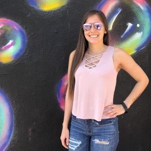 Meet your Posher, Ariel